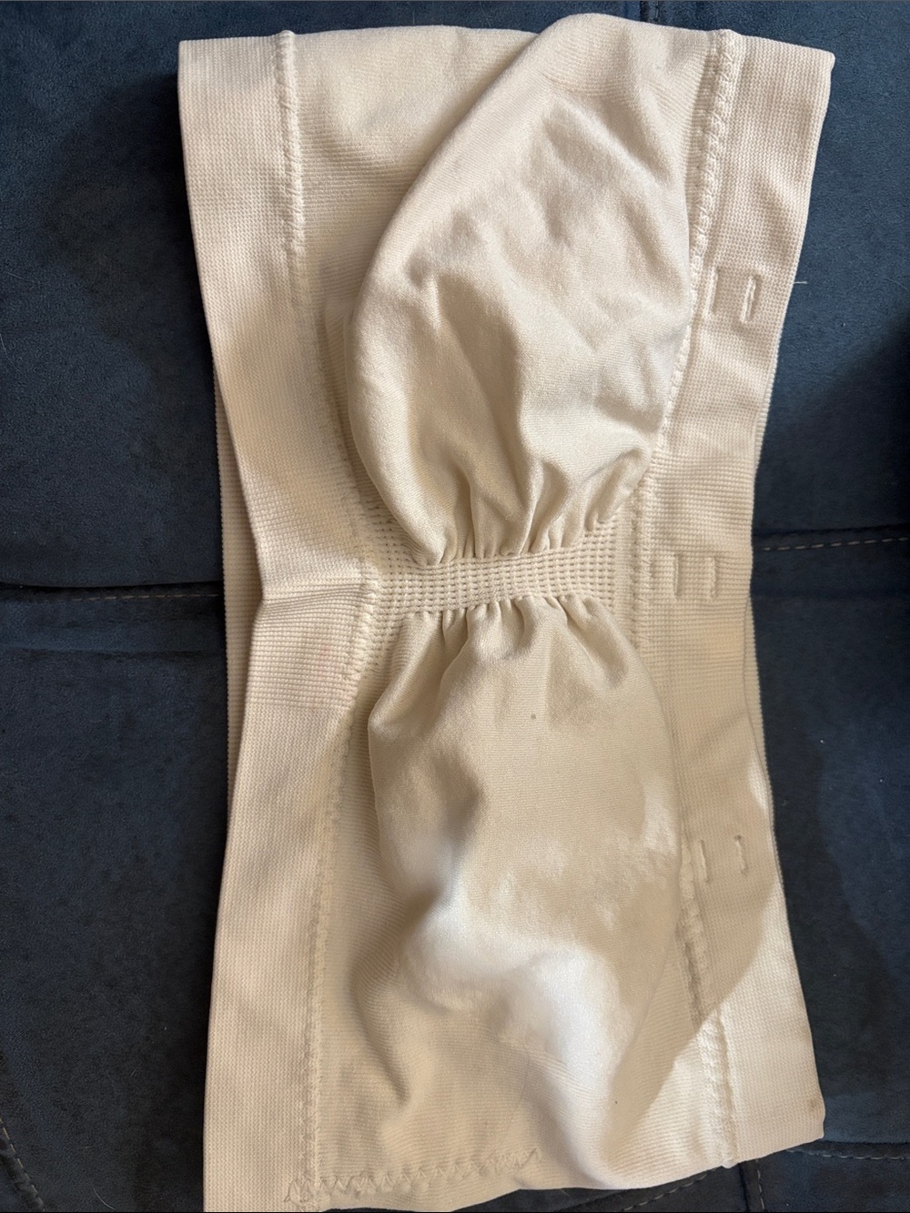 Seamless Beige Strapless Bandeau Bra